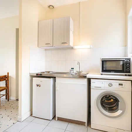 Longere Proche Et Foret Oda ve Kahvaltı 2*