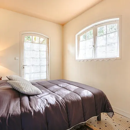 Oda ve Kahvaltı Longere Proche Et Foret