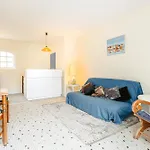 Frühstückspension Longere Proche Et Foret 3*