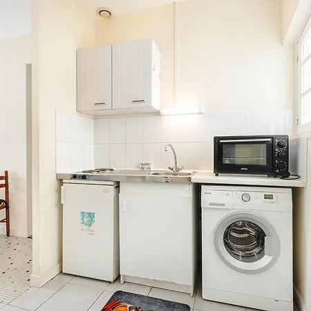 Longère Proche Et Forêt Bed & Breakfast 2*