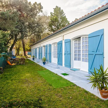 Longère Proche Et Forêt